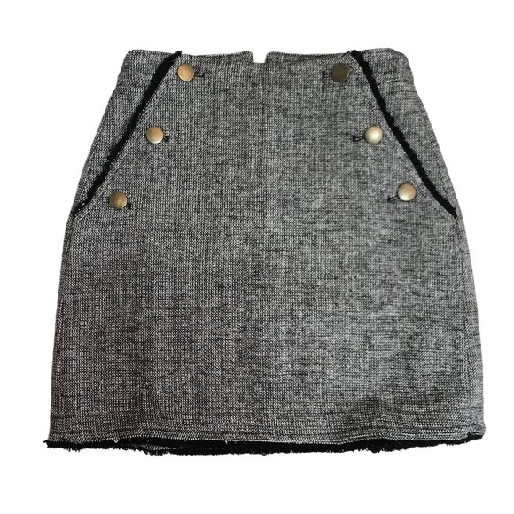 bishop + young Dresses & Skirts - Bishop + Young Tweed Fringe Mini Skirt in Black/White - Size Large